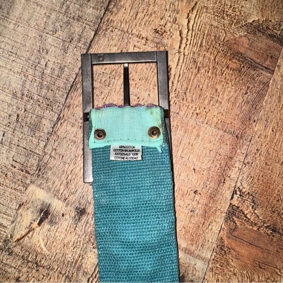 Beautiful wide embroidered belt - Picture 6 of 7